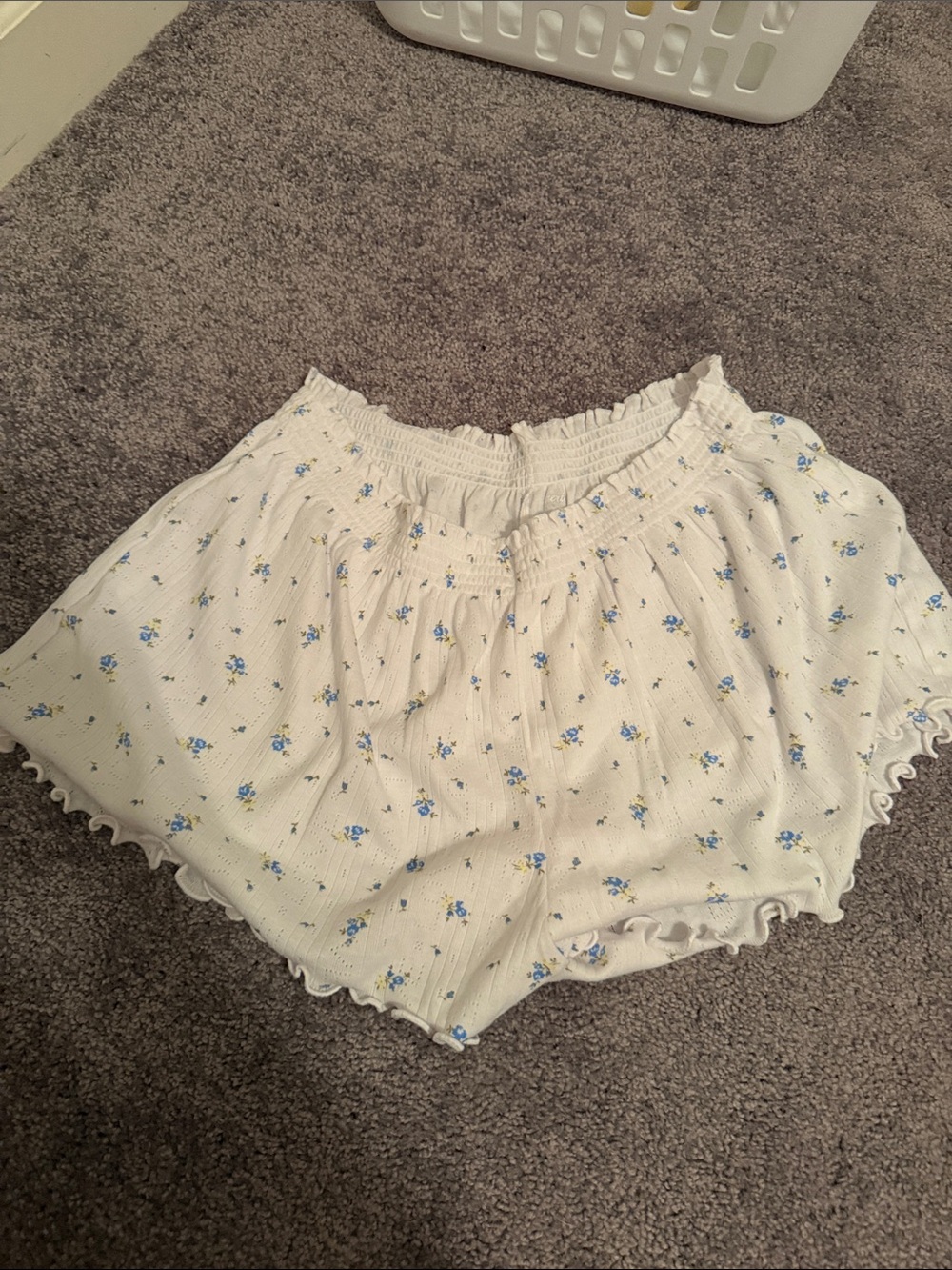 aerie White Floral Ruffled Lounge Shorts